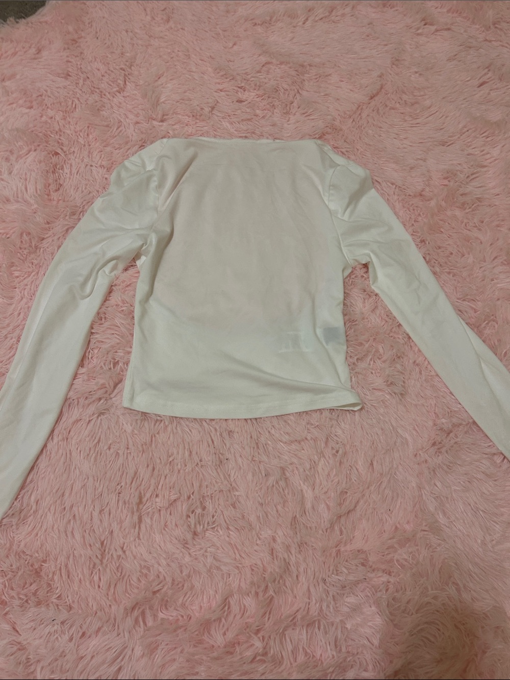 Women’s White Long-Sleeve Slim Fit Top